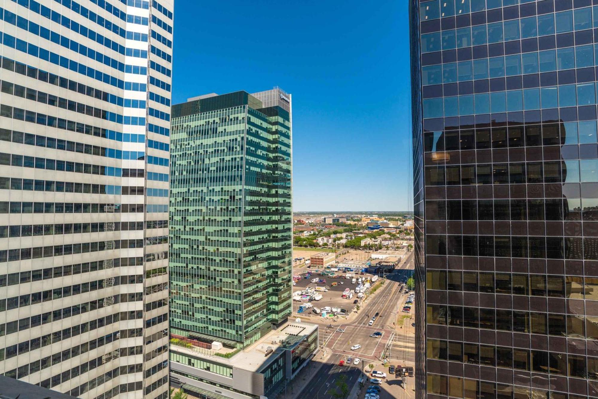 Sandman Signature Edmonton Downtown Hotel Eksteriør billede