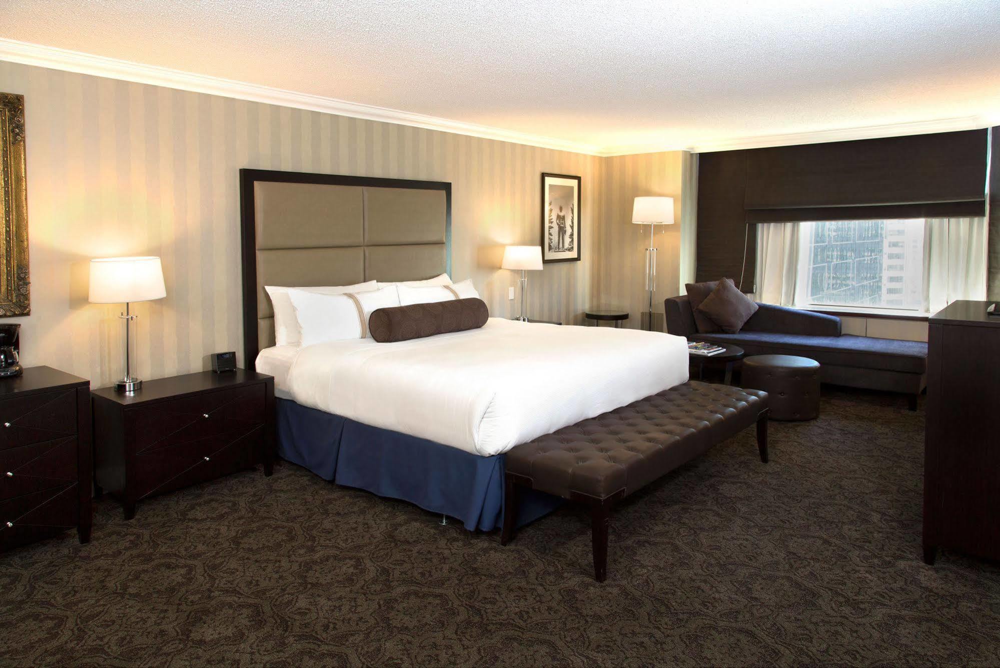 Sandman Signature Edmonton Downtown Hotel Eksteriør billede