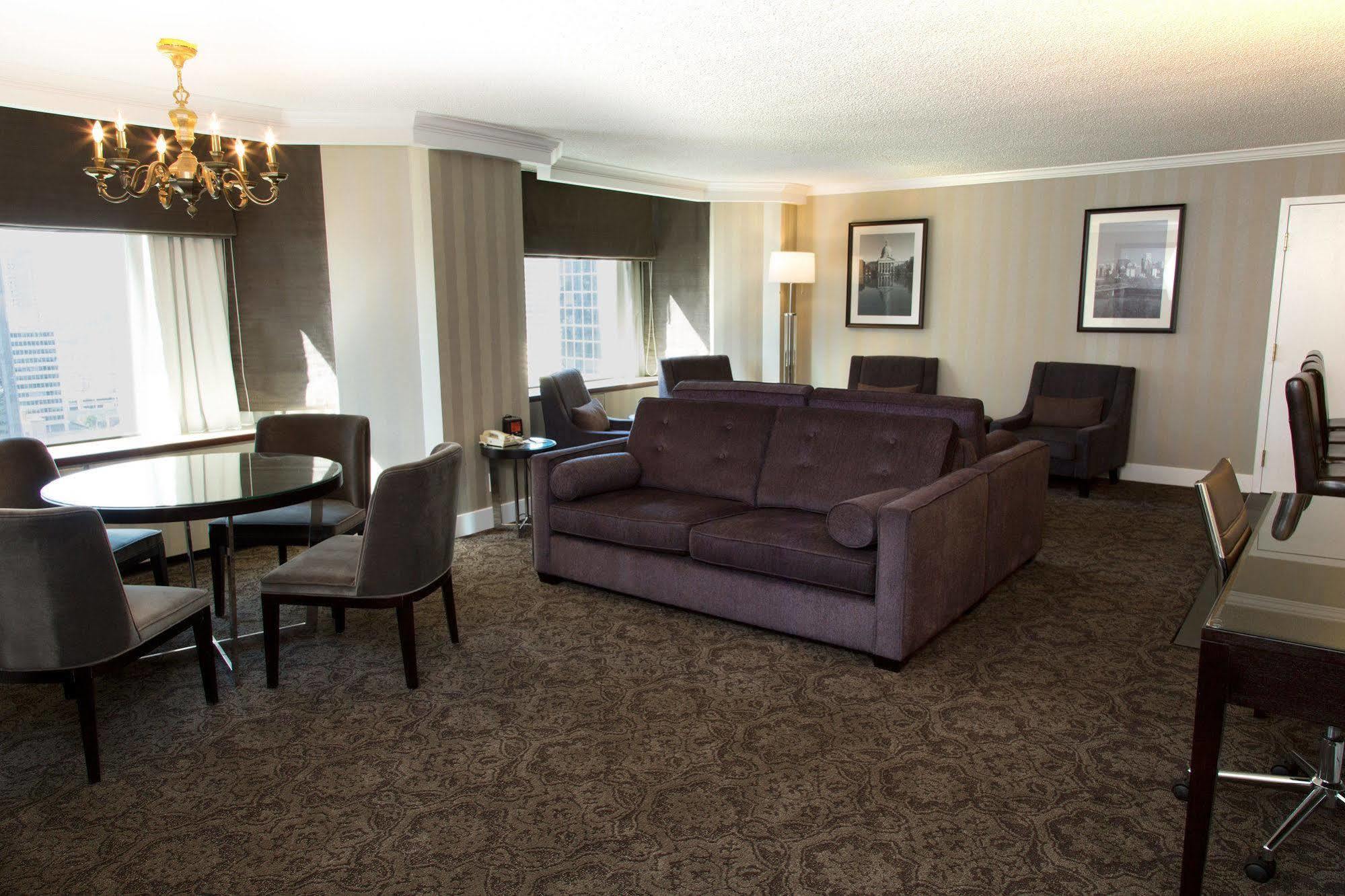 Sandman Signature Edmonton Downtown Hotel Eksteriør billede